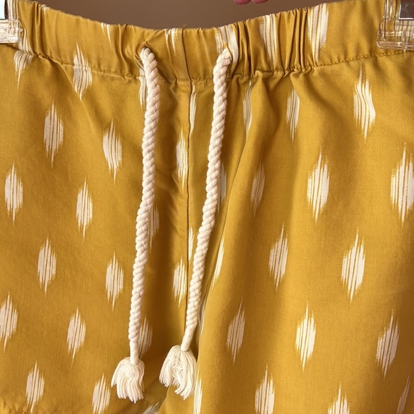 UpWest All Around Short XL - Picture 2 of 7